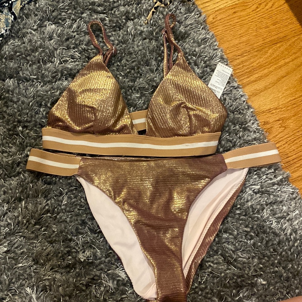 BRONZE TOP SHOP SWIMSUIT